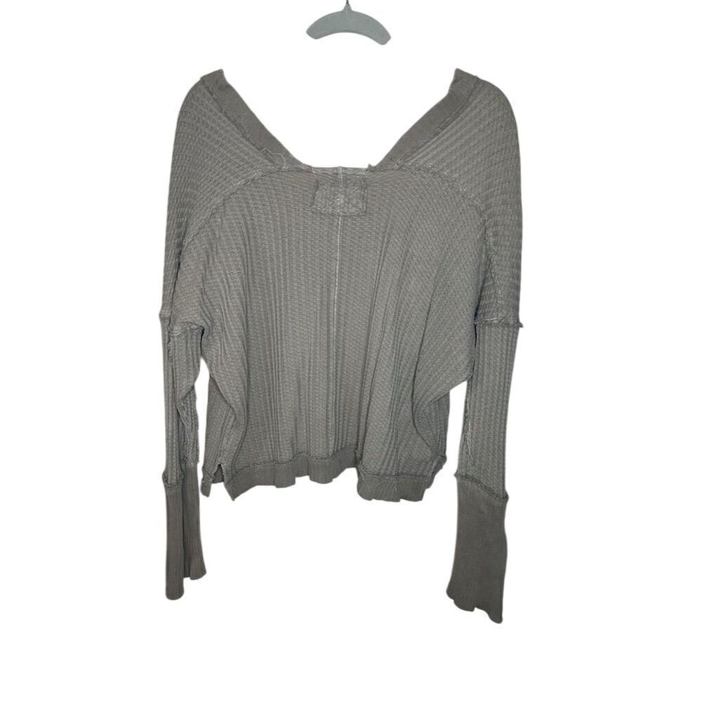 Free People We The Free Magic Thermal Top XS Gray Long Sleeve Blouse - Picture 2 of 3